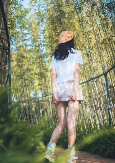 偷拍区清纯唯美丝袜美腿-清晰版青柠影院
