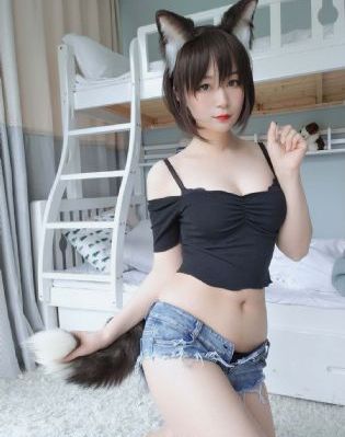 少妇自慰流爱液图片-枪版成事在人免费观看