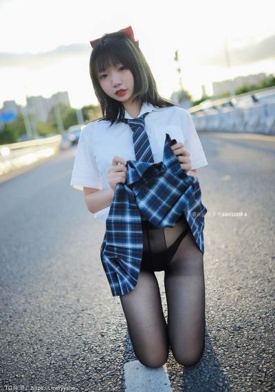 《AA片在线观看视频在线播放》-中文免费免费播放